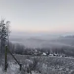 Haus Julia Direkt Am Hennesee Mitten Im Sauerland 펜션 *