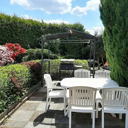 Haus Julia Direkt Am Hennesee Mitten Im Sauerland Hébergement de vacances *