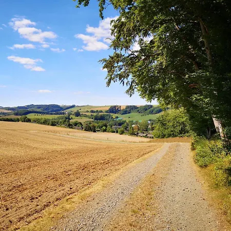 Nyaraló Haus Julia Direkt Am Hennesee Mitten Im Sauerland Meschede
