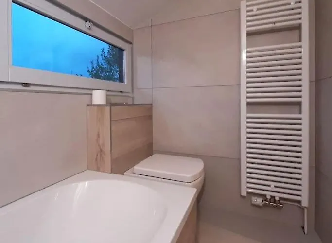 Haus Julia Direkt Am Hennesee Mitten Im Sauerland Nyaraló